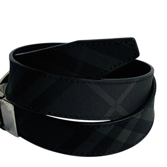Burberry Woman Buckle Belt Burberry Check Pattern Black Size S - Picture 2 of 7